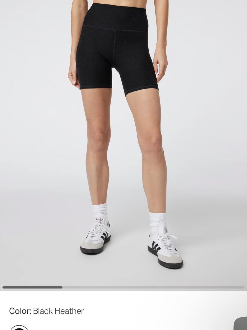 Vuori clean elevated shortie